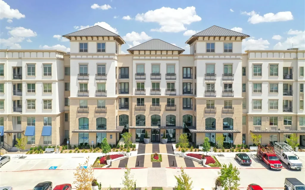 Domain at the Gate Apartments