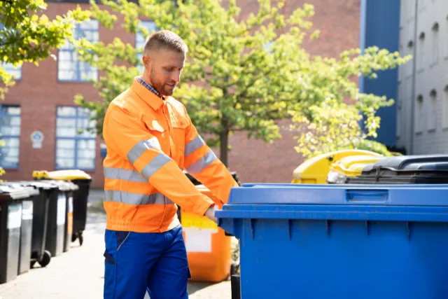 Frisco Apartments with Valet Trash Service