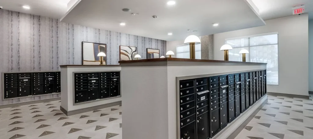 Jefferson Railhead Apartments Locker System