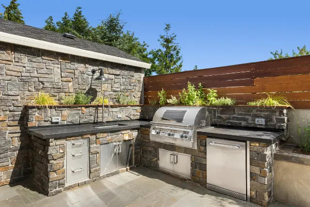 Frisco Apartments with Outdoor Kitchen